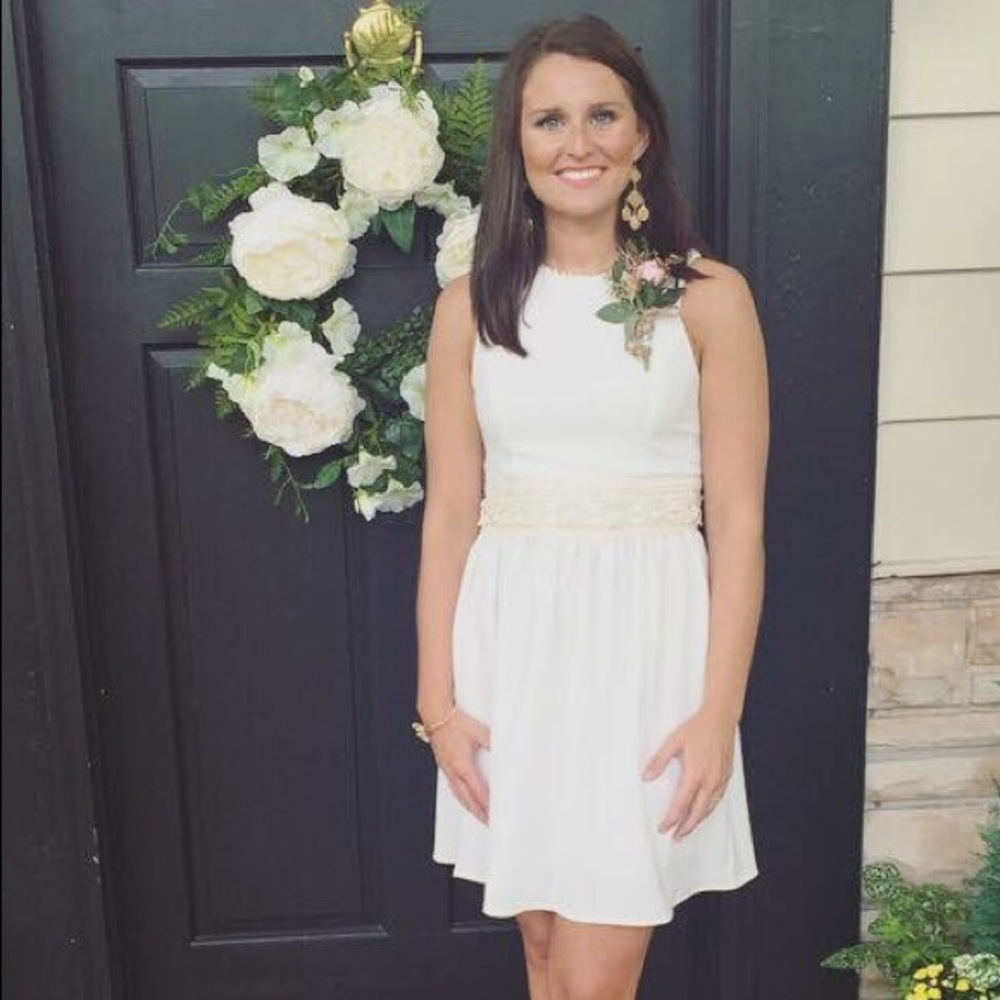 White & cream Altar’d State dress. Size small
